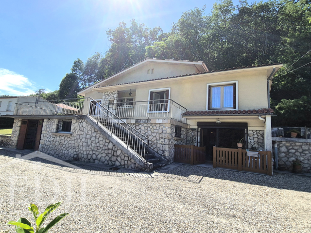 MAISON 3 chambres.Garage.Jardin